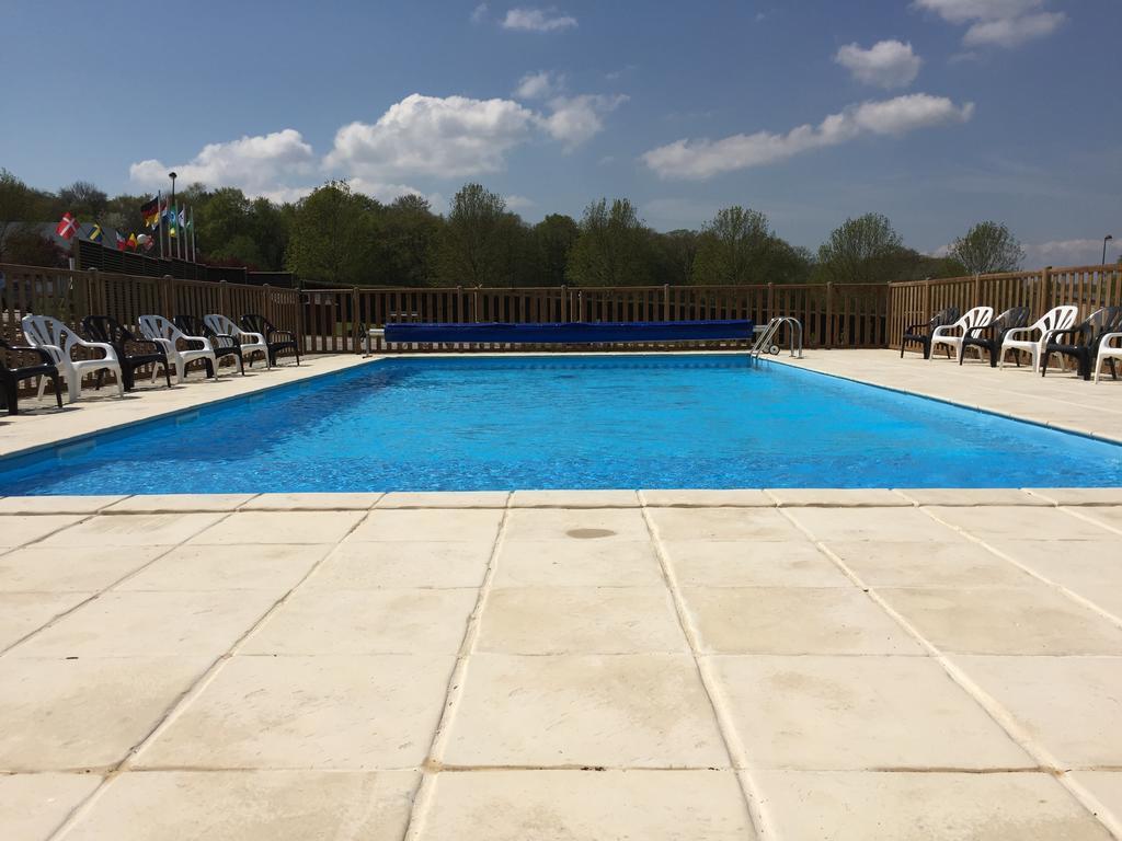 Camping Porte Des Vosges Bulgnéville エクステリア 写真