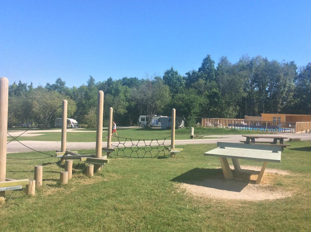 Camping Porte Des Vosges Bulgnéville エクステリア 写真